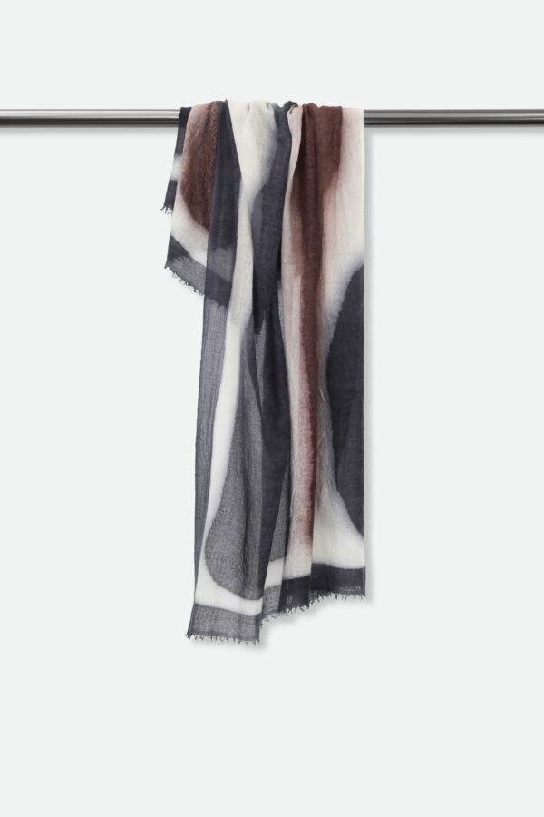 TOASTED PECAN SCARF IN HAND DYED CASHMERE - Image 5